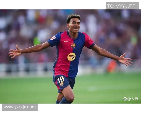 足球球星精美图纸展现绿茵英雄风采细致描绘魅力无限